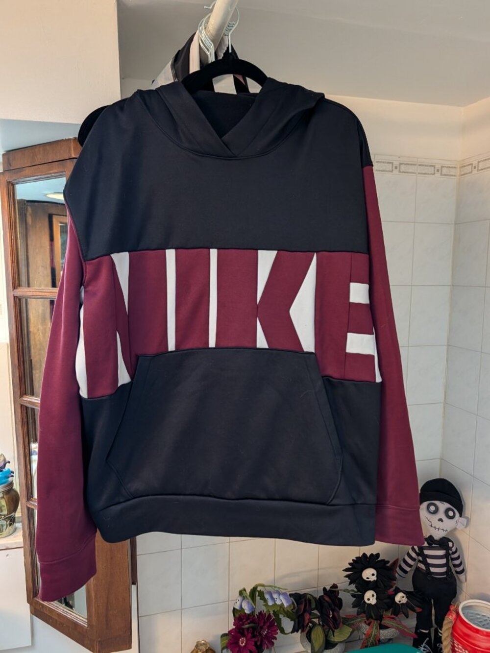 Nike Therma-FIT Colorblock Pullover Hoodie XL Black Burgundy White